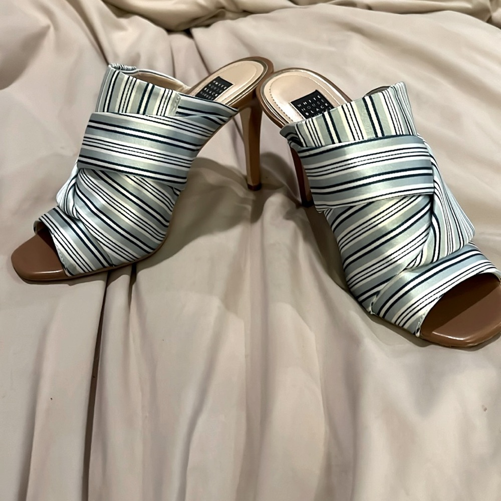 Open toed heels
